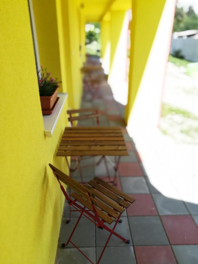Bed and Breakfast Zlatno 66 Zlaté Moravce Exterior foto